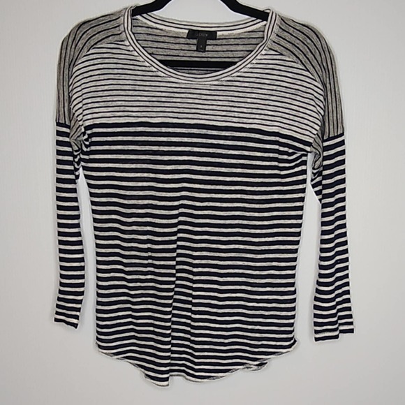 J. Crew 100% Linen Baseball Tee Size Small - Picture 2 of 6